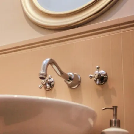 Al Mare 펜션 밀나