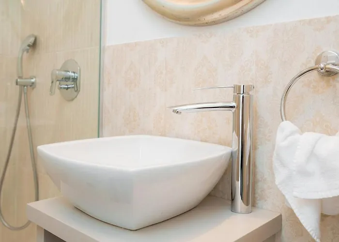 Al Mare Nyaraló Milna